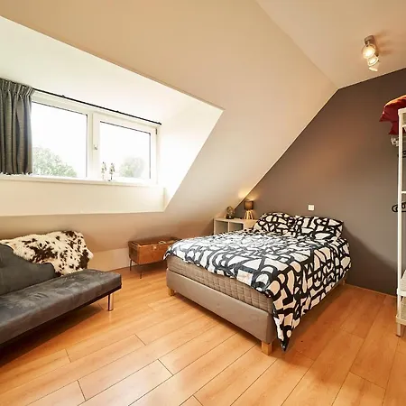 Bed & Breakfast B B Huize Hooijer