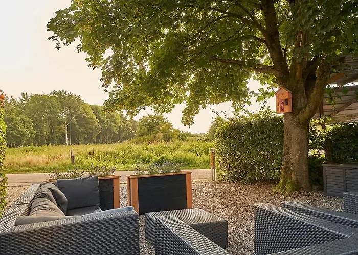 B B Huize Hooijer Bed & Breakfast