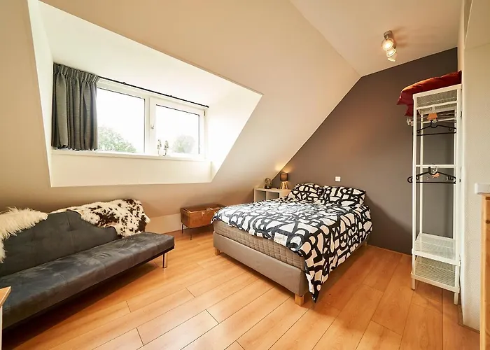 Bed & Breakfast B B Huize Hooijer