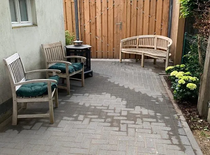 B B Huize Hooijer ביקברחן