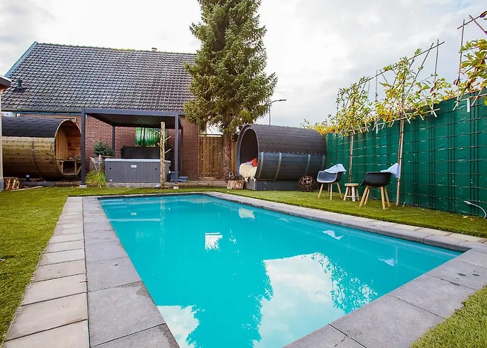 Bed & Breakfast B B Huize Hooijer